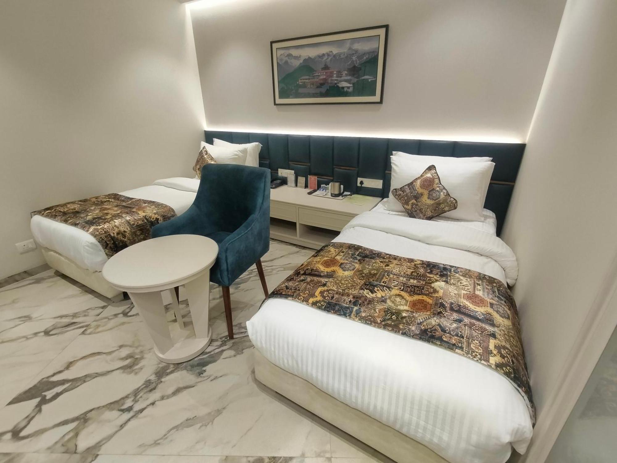 Hiraya Hotels Mohali ภายนอก รูปภาพ