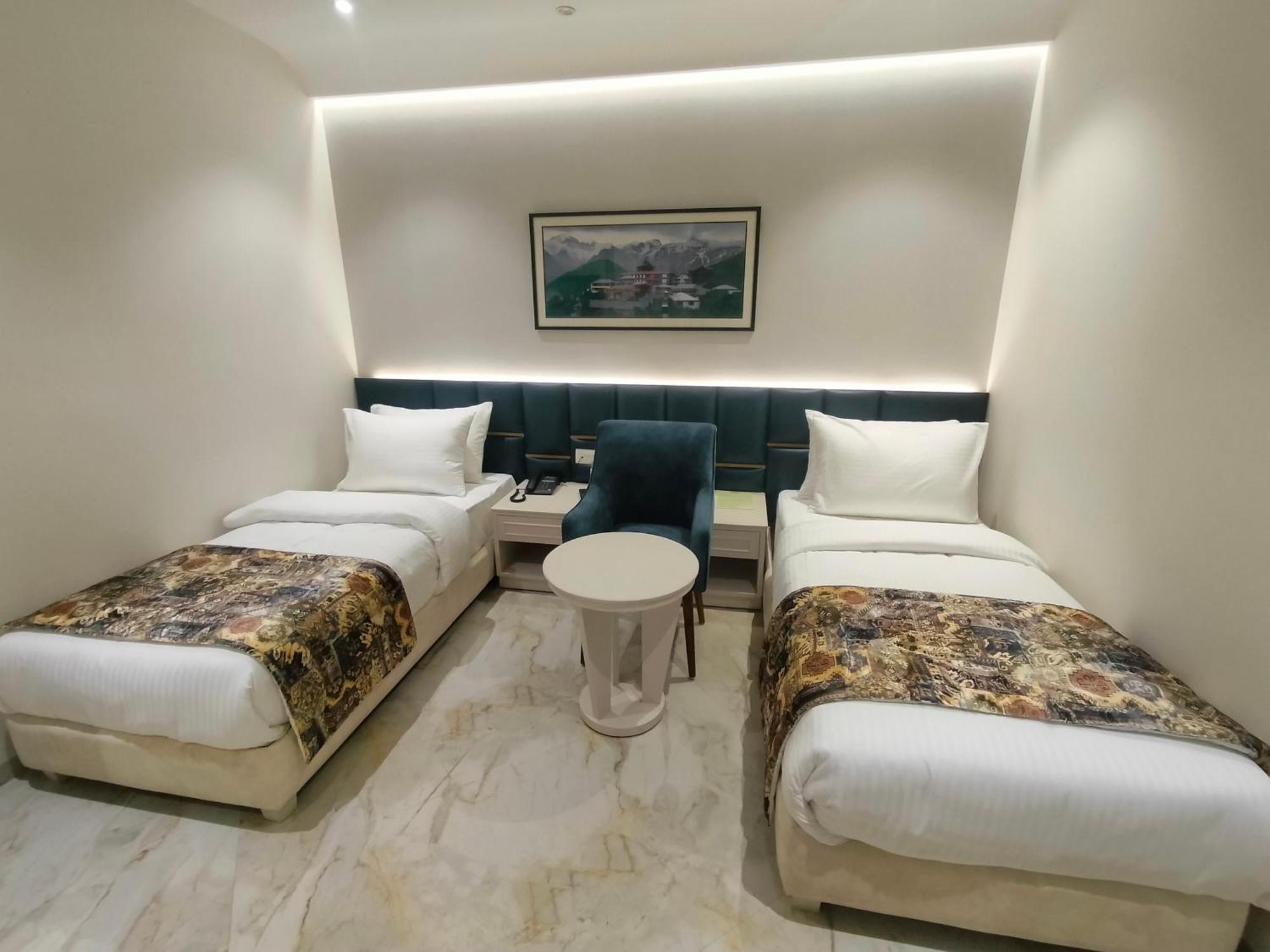 Hiraya Hotels Mohali ภายนอก รูปภาพ