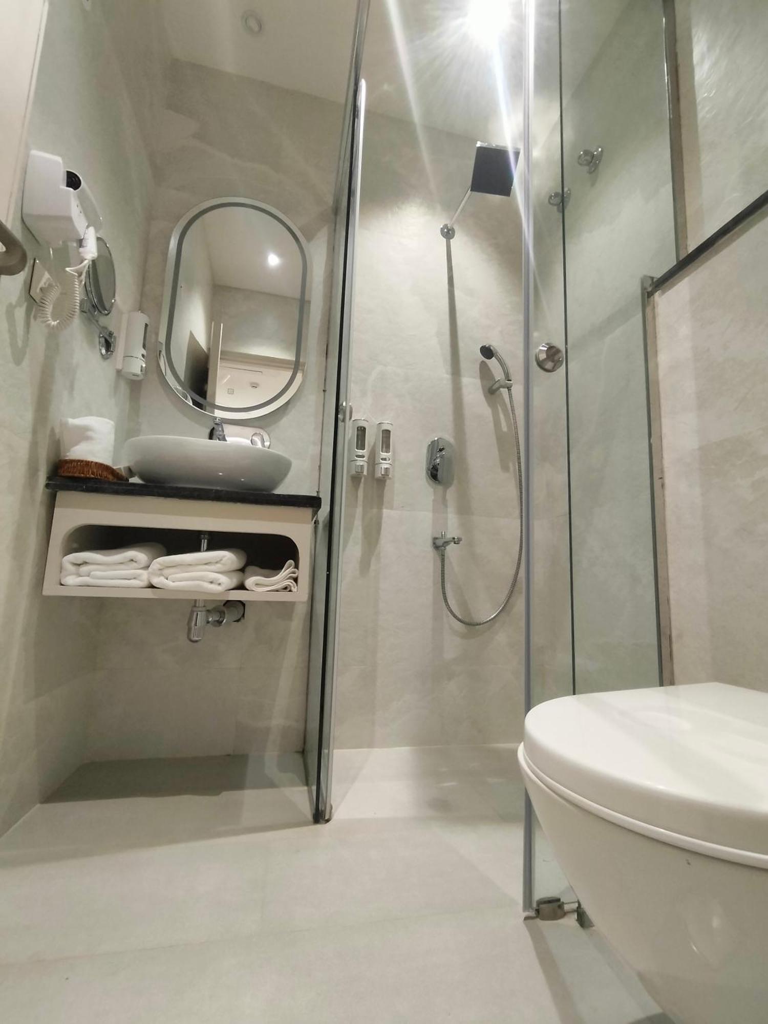 Hiraya Hotels Mohali ภายนอก รูปภาพ