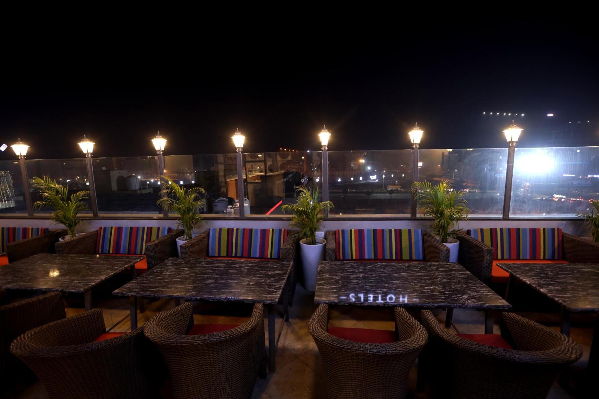 Hiraya Hotels Mohali ภายนอก รูปภาพ